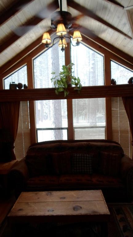 Cedar Pines Resort South Lake Tahoe Room photo