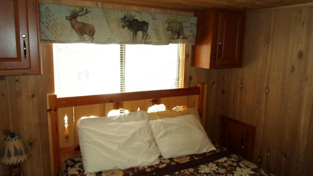 Cedar Pines Resort South Lake Tahoe Room photo