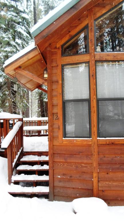 Cedar Pines Resort South Lake Tahoe Exterior photo